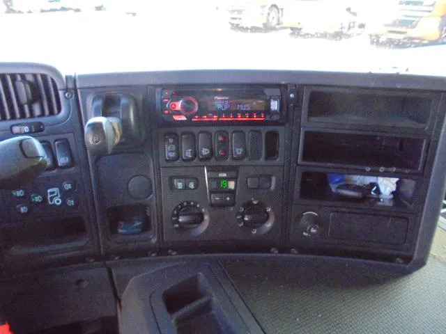Scania P280 B 4X2 Scania P280 B 4X2: slika 17