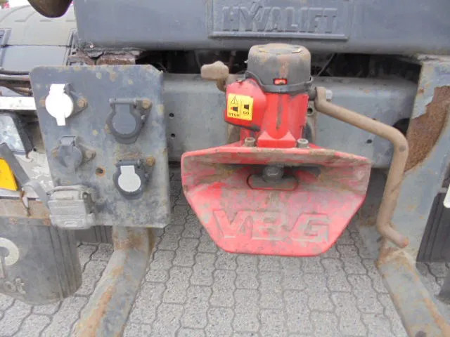 Scania P400 6X2 Scania P400 6X2: slika 9 Scania P400 6X2 Scania P400 6X2: slika 9