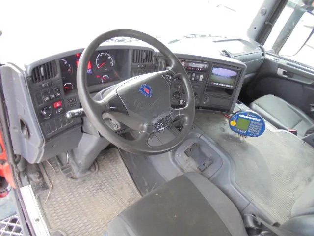 Scania P400 6X2 Scania P400 6X2: slika 15 Scania P400 6X2 Scania P400 6X2: slika 15