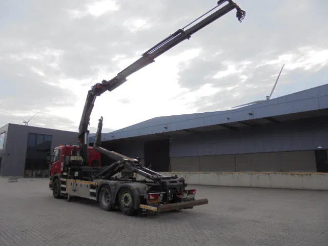 Scania P400 6X2 Scania P400 6X2: slika 13 Scania P400 6X2 Scania P400 6X2: slika 13