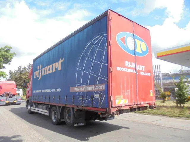 Scania R420 6X2 RETARDER - Kamion sa zatvorenim sandukom: slika 3 Scania R420 6X2 RETARDER - Kamion sa zatvorenim sandukom: slika 3