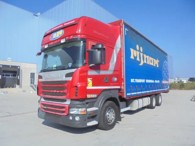 Scania R440 6X2 RETARDER BDF - Kamion sa zatvorenim sandukom: slika 1 Scania R440 6X2 RETARDER BDF - Kamion sa zatvorenim sandukom: slika 1