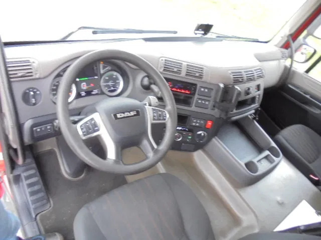 Tegljač DAF CF 410 SSC: slika 9