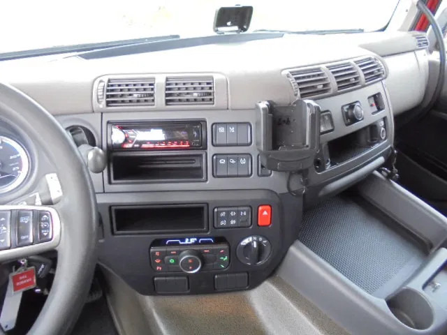 Tegljač DAF CF 410 SSC: slika 10