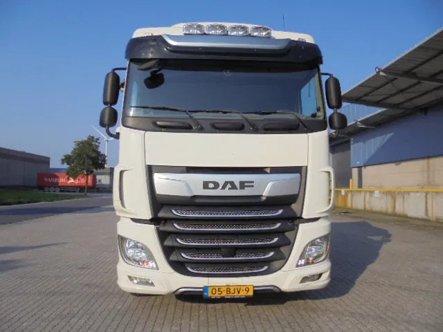 DAF XF 450 - Tegljač: slika 2 DAF XF 450 - Tegljač: slika 2