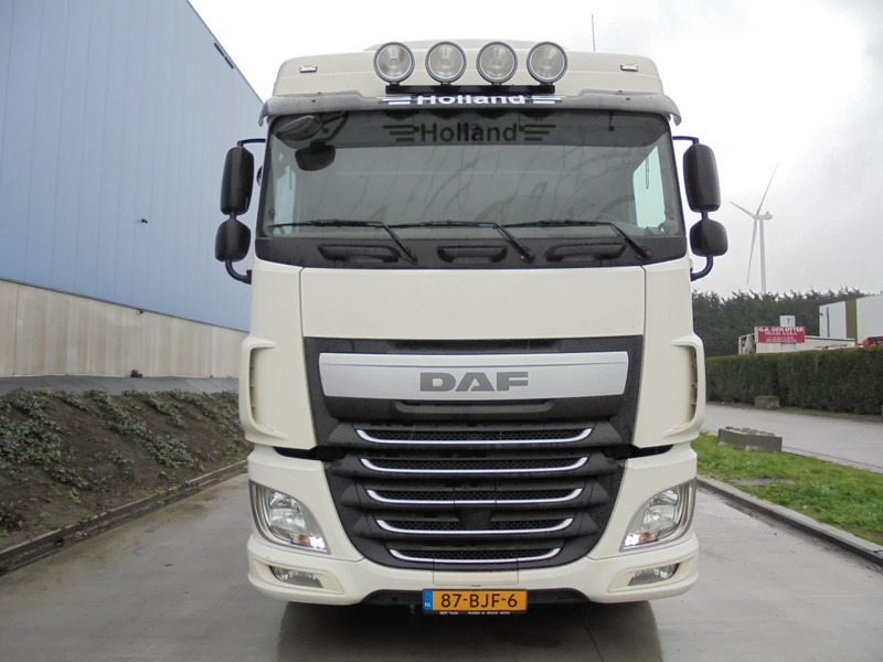DAF XF 460 - Tegljač: slika 2 DAF XF 460 - Tegljač: slika 2