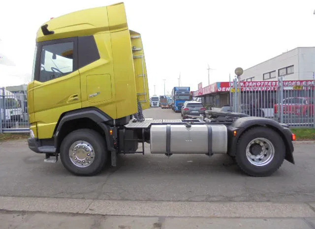 DAF XFC 530 FT DEMO KIEPHYDROLIEK MET FABRIEKS GARANTIE - Tegljač: slika 2 DAF XFC 530 FT DEMO KIEPHYDROLIEK MET FABRIEKS GARANTIE - Tegljač: slika 2