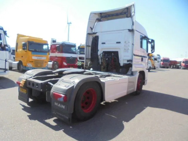 MAN TGS 320 LX - Tegljač: slika 5 MAN TGS 320 LX - Tegljač: slika 5