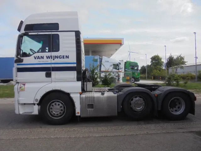 MAN TGX 26.500 XXL NL TRUCK SMART TACHO 20X IN STOCK - Tegljač: slika 5 MAN TGX 26.500 XXL NL TRUCK SMART TACHO 20X IN STOCK - Tegljač: slika 5