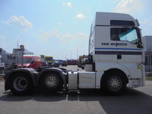 MAN TGX 26.500 XXL SMART TACHO NL TRUCK - Tegljač: slika 4 MAN TGX 26.500 XXL SMART TACHO NL TRUCK - Tegljač: slika 4