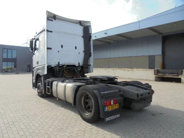 Mercedes-Benz Actros 1842 - Tegljač: slika 5 Mercedes-Benz Actros 1842 - Tegljač: slika 5