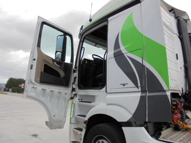 Mercedes-Benz Actros 1842 LS EUR6 - Tegljač: slika 5 Mercedes-Benz Actros 1842 LS EUR6 - Tegljač: slika 5