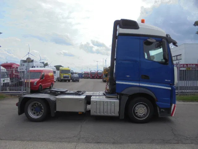 Mercedes-Benz Actros 1842 LS NL TRUCK - Tegljač: slika 4 Mercedes-Benz Actros 1842 LS NL TRUCK - Tegljač: slika 4