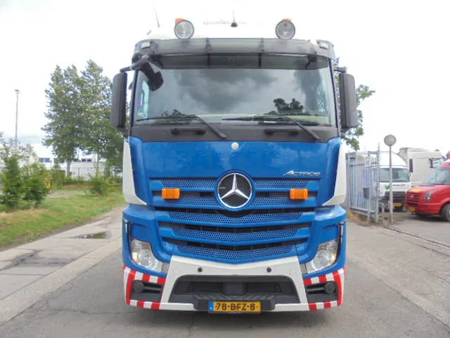 Mercedes-Benz Actros 1842 LS NL TRUCK - Tegljač: slika 2 Mercedes-Benz Actros 1842 LS NL TRUCK - Tegljač: slika 2
