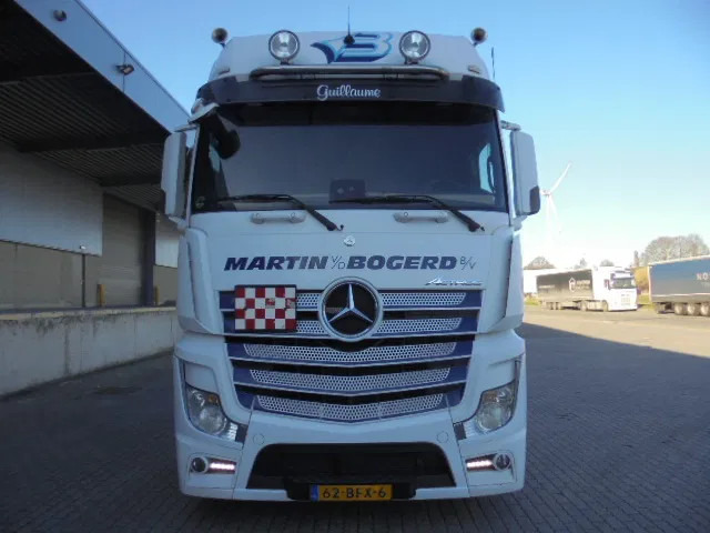 Mercedes-Benz Actros 1842 LS NL TRUCK - Tegljač: slika 2 Mercedes-Benz Actros 1842 LS NL TRUCK - Tegljač: slika 2
