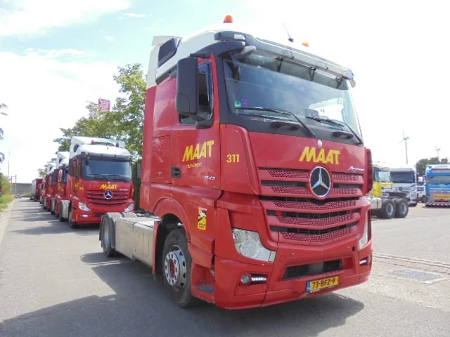 Mercedes-Benz Actros 1843 - Tegljač: slika 3 Mercedes-Benz Actros 1843 - Tegljač: slika 3