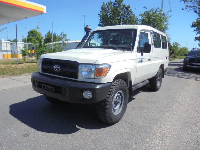 Automobil Toyota Land Cruiser HZJ78L 4X4 EXPORT OUTSIDE EU ONLY: slika 1