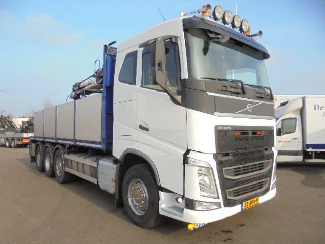 Volvo FH 460 FH 460 8X2 NL TRUCK APK-TUV GEKEURD 10-10-2026 - Kamion sa dizalicom: slika 5 Volvo FH 460 FH 460 8X2 NL TRUCK APK-TUV GEKEURD 10-10-2026 - Kamion sa dizalicom: slika 5