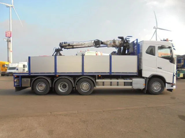 Volvo FH 460 FH 460 8X2 NL TRUCK - Kamion sa dizalicom: slika 2 Volvo FH 460 FH 460 8X2 NL TRUCK - Kamion sa dizalicom: slika 2