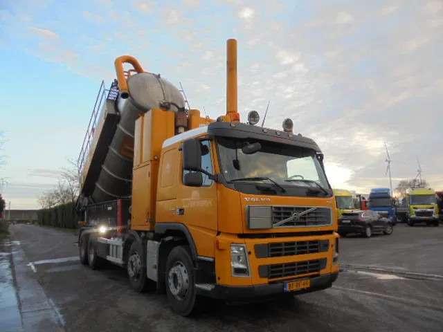 Volvo FM 400 8X4 BLADGEVEERD - Vakuumska cisterna: slika 3 Volvo FM 400 8X4 BLADGEVEERD - Vakuumska cisterna: slika 3