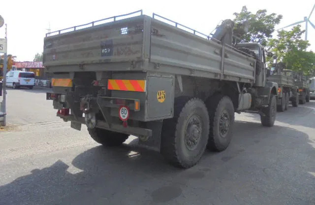 Volvo N 10 6X6 L + FASSI - Kamion sa dizalicom: slika 5 Volvo N 10 6X6 L + FASSI - Kamion sa dizalicom: slika 5