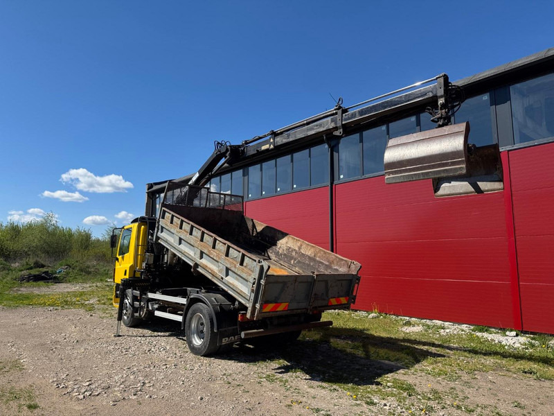Istovarivač, Kamion sa dizalicom DAF CF 65: slika 6