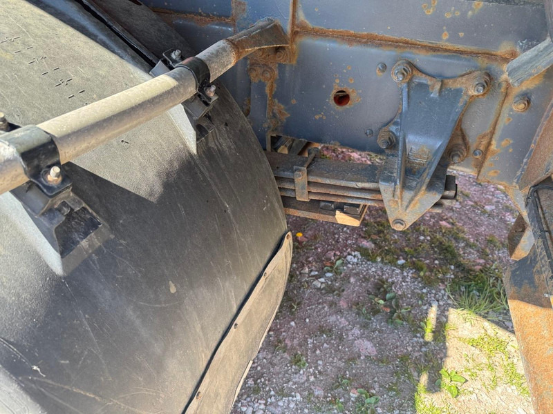Istovarivač, Kamion sa dizalicom DAF CF 65: slika 14