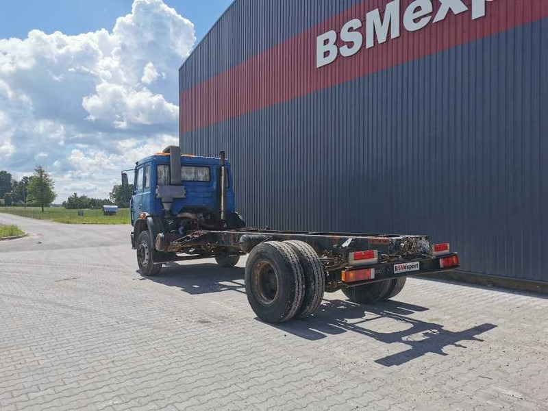 Iveco Magirus 190-26 water cooling chassis truck - Kamion sa golom šasijom i zatvorenom kabinom: slika 5 Iveco Magirus 190-26 water cooling chassis truck - Kamion sa golom šasijom i zatvorenom kabinom: slika 5
