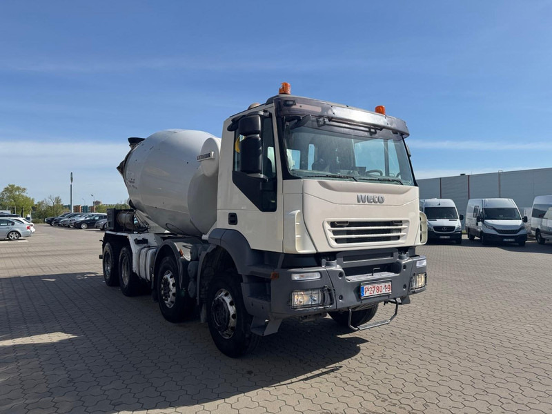 Iveco Trakker 410 - Mikser za beton: slika 2 Iveco Trakker 410 - Mikser za beton: slika 2