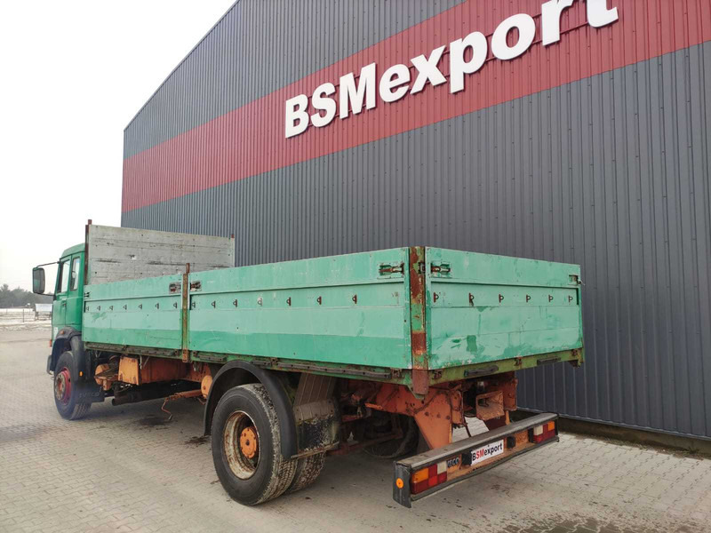 Magirus Deutz 256M19 flatbed truck - Kamion sa tovarnim sandukom: slika 3 Magirus Deutz 256M19 flatbed truck - Kamion sa tovarnim sandukom: slika 3