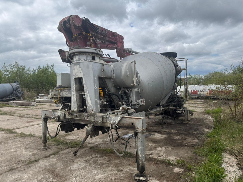 Mercedes-Benz Actros. Putzmeister 24 m + 6 mixer drum - Mikser za beton: slika 2 Mercedes-Benz Actros. Putzmeister 24 m + 6 mixer drum - Mikser za beton: slika 2
