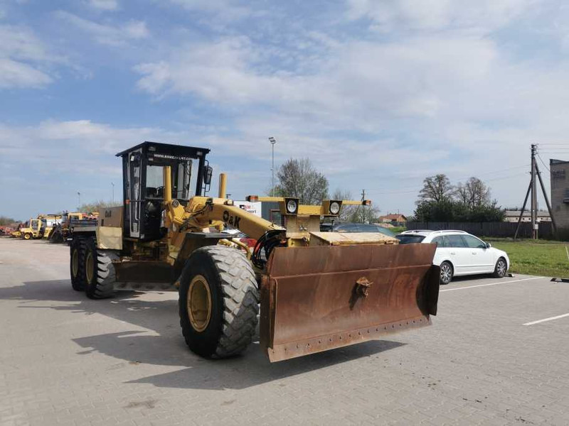 O & K F206 6x6 - Grejder: slika 3 O & K F206 6x6 - Grejder: slika 3