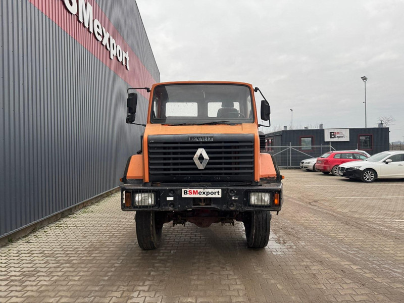 Renault C 260, 4x4 chassis - Kamion sa golom šasijom i zatvorenom kabinom: slika 2 Renault C 260, 4x4 chassis - Kamion sa golom šasijom i zatvorenom kabinom: slika 2