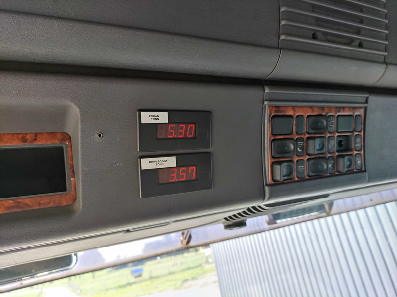 Kamion za prevoz automobila Scania 124 car transporter: slika 13