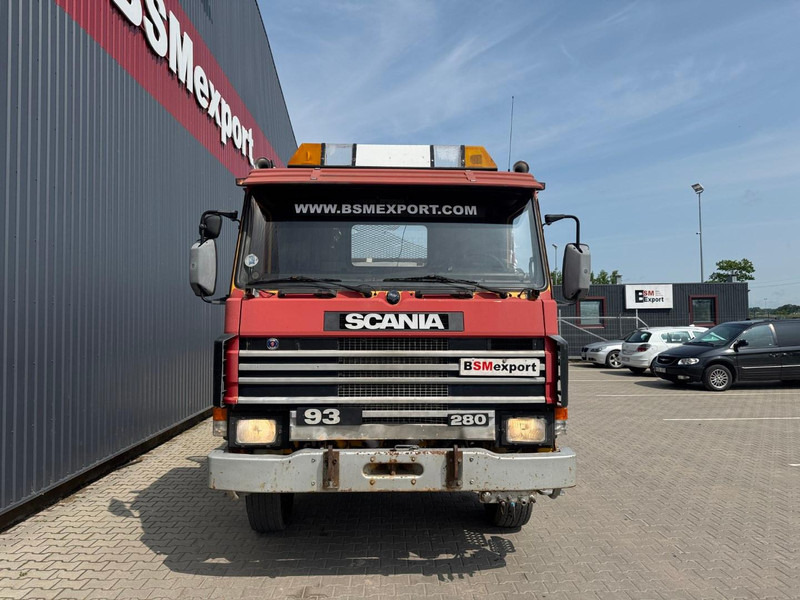 Scania 93, 4x4 - Istovarivač: slika 2 Scania 93, 4x4 - Istovarivač: slika 2