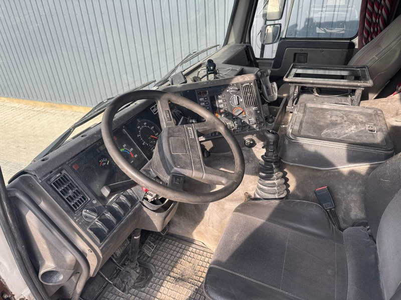Volvo FL 7 260 - Kamion cisterna: slika 5 Volvo FL 7 260 - Kamion cisterna: slika 5