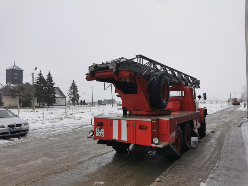 ZIL 131 ladder - Vatrogasni kamion: slika 3 ZIL 131 ladder - Vatrogasni kamion: slika 3