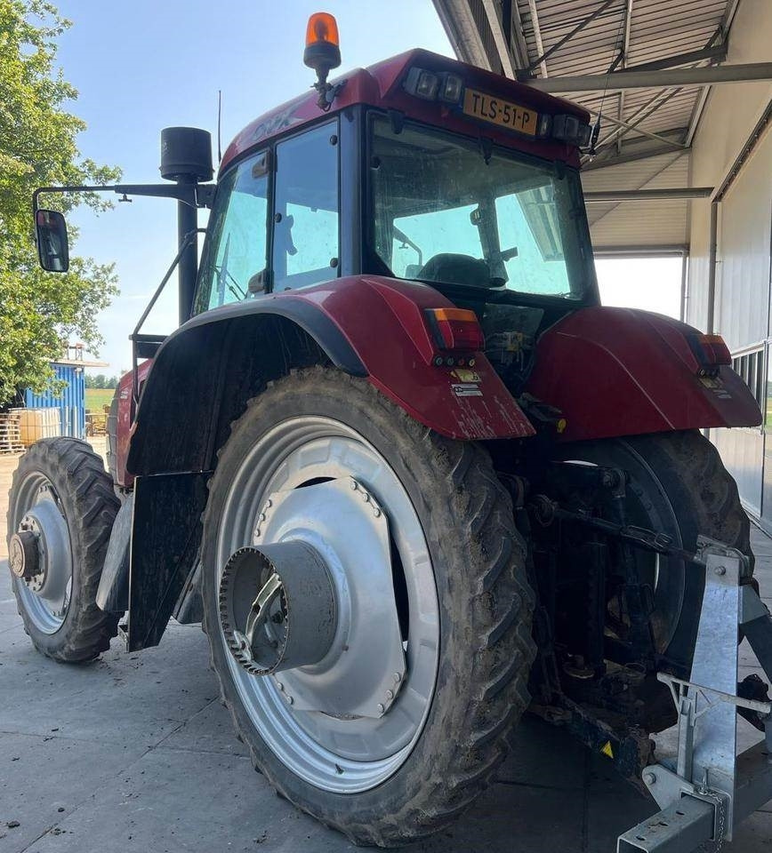 Case IH CVX 120 - Traktor: slika 3 Case IH CVX 120 - Traktor: slika 3