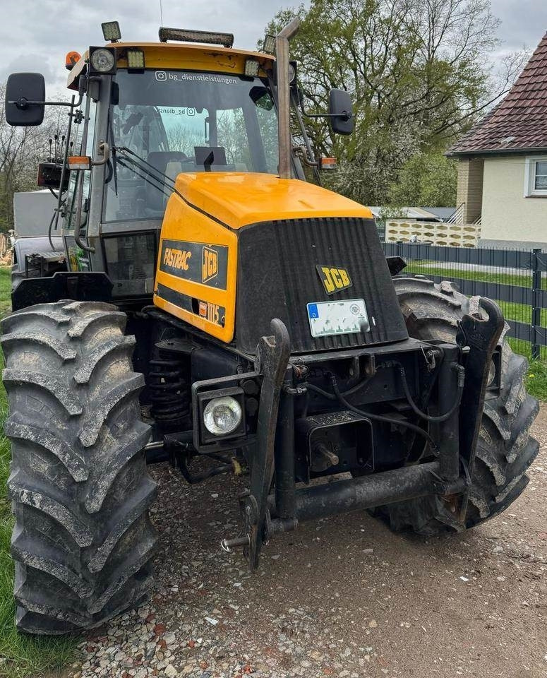 JCB Fastrac 1115 - Traktor: slika 2 JCB Fastrac 1115 - Traktor: slika 2
