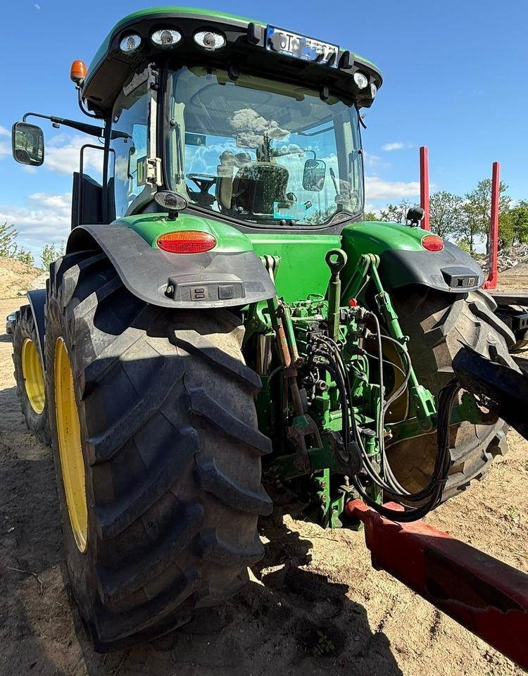 John Deere 7230R - Traktor: slika 4 John Deere 7230R - Traktor: slika 4