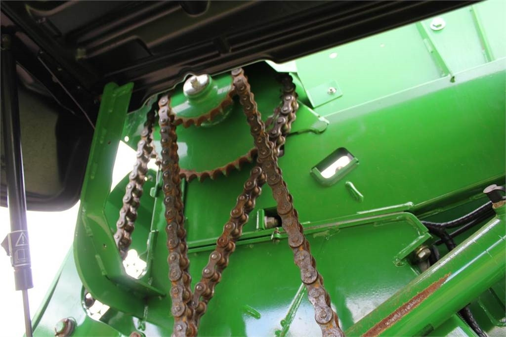 John Deere 990 - Balirka za okrugle bale: slika 4 John Deere 990 - Balirka za okrugle bale: slika 4