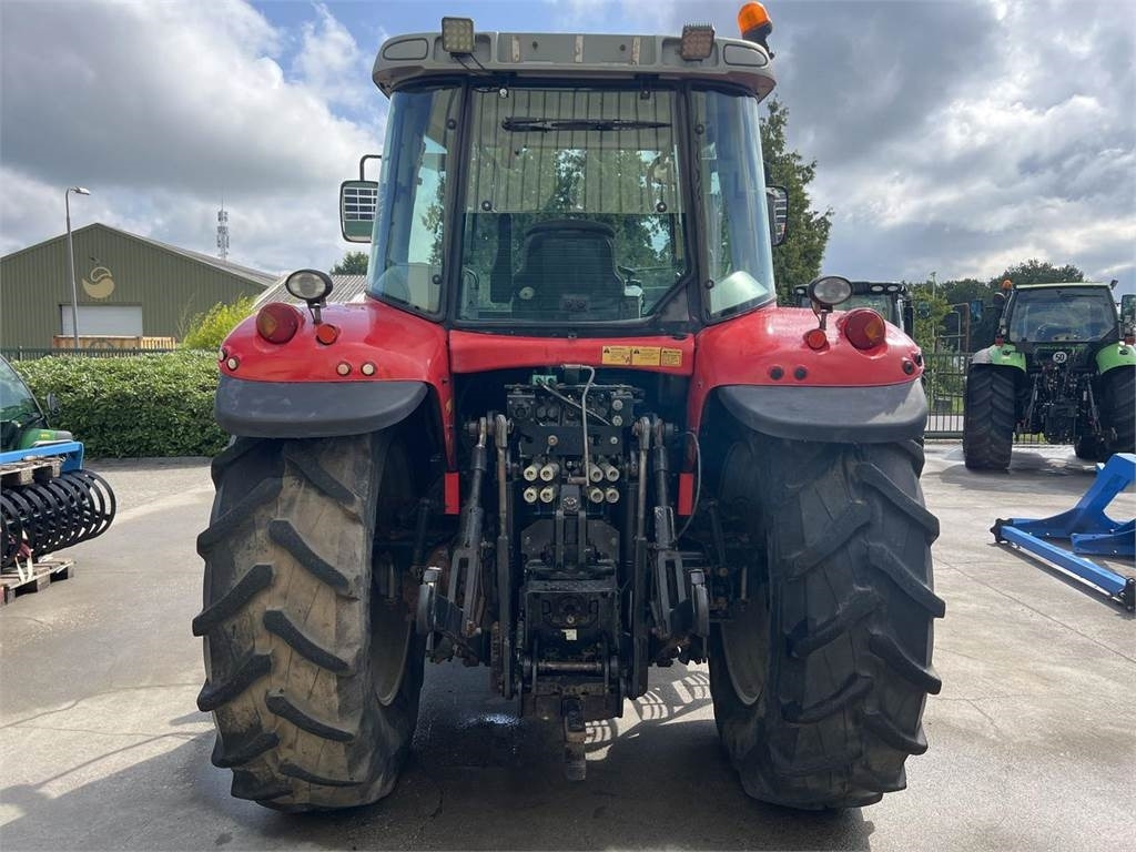 Massey Ferguson 6480 Dyna 6 - Traktor: slika 4 Massey Ferguson 6480 Dyna 6 - Traktor: slika 4