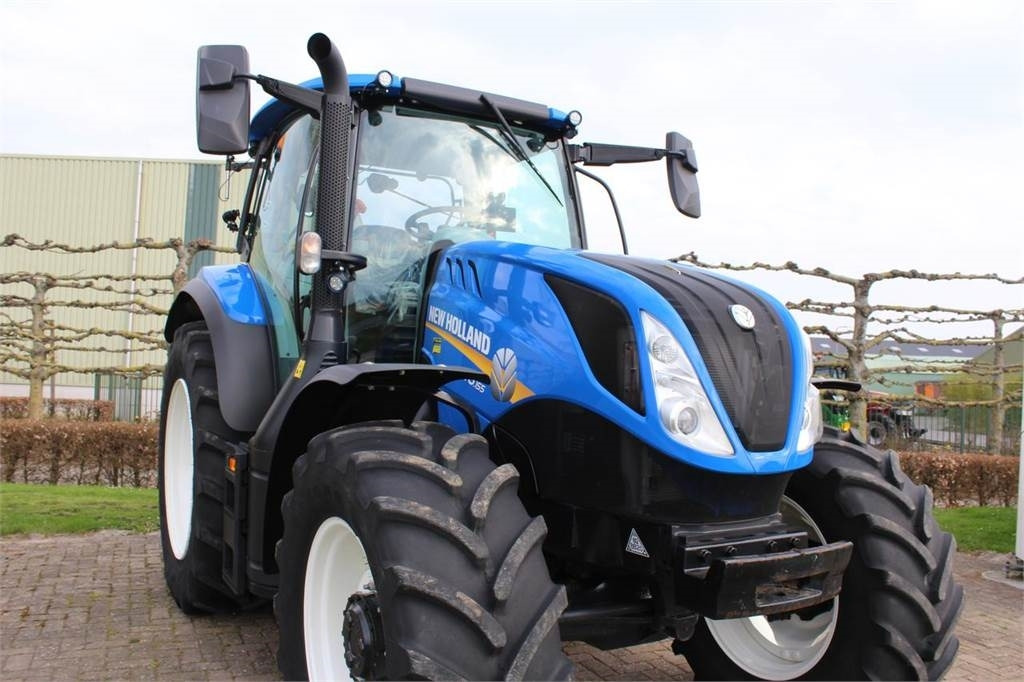 New Holland T6.155 - Traktor: slika 3 New Holland T6.155 - Traktor: slika 3
