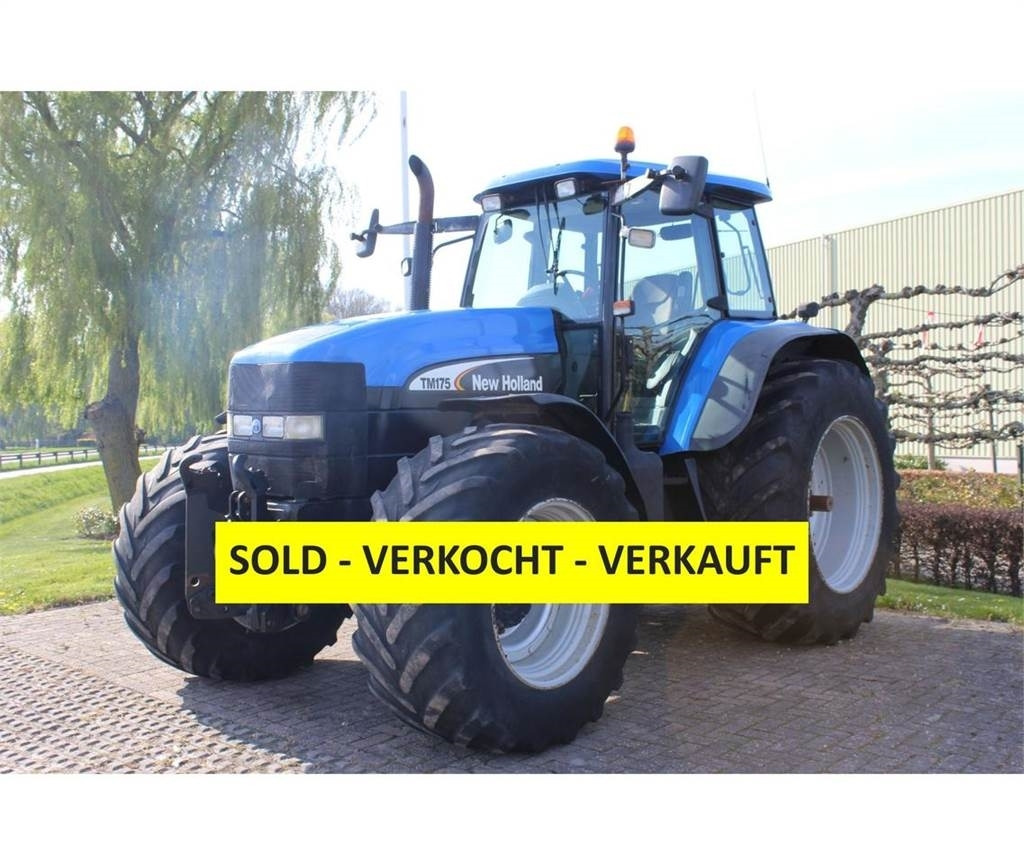 New Holland TM175 - Traktor: slika 1 New Holland TM175 - Traktor: slika 1