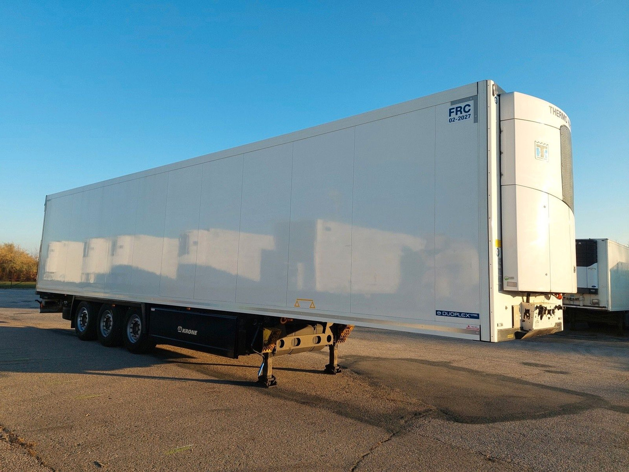 Krone SD Thermo King SLXi 300 - Poluprikolica hladnjače: slika 2 Krone SD Thermo King SLXi 300 - Poluprikolica hladnjače: slika 2