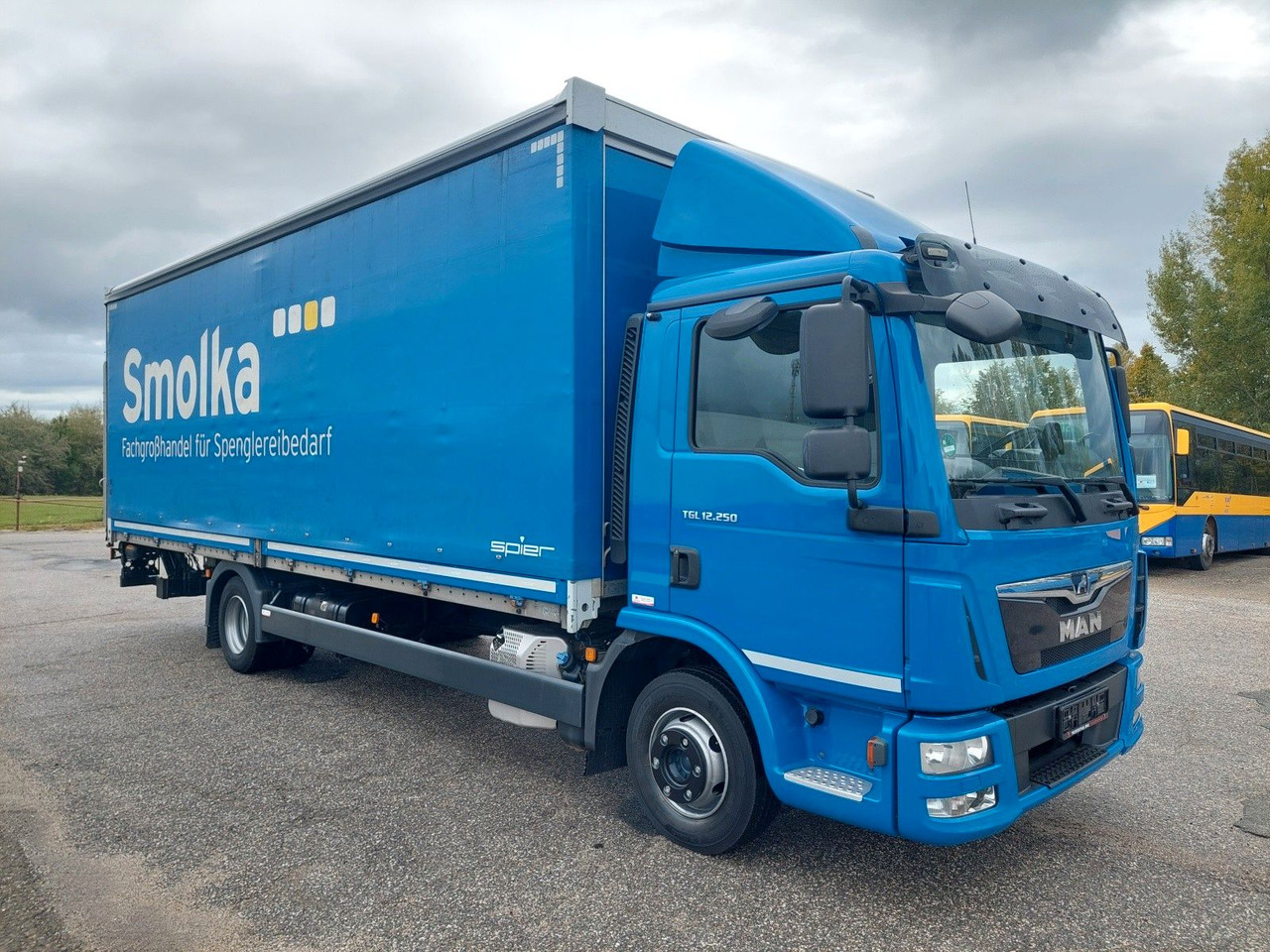 MAN TGL 12.250 BL 4x2 - Kamion sa ceradom: slika 2 MAN TGL 12.250 BL 4x2 - Kamion sa ceradom: slika 2