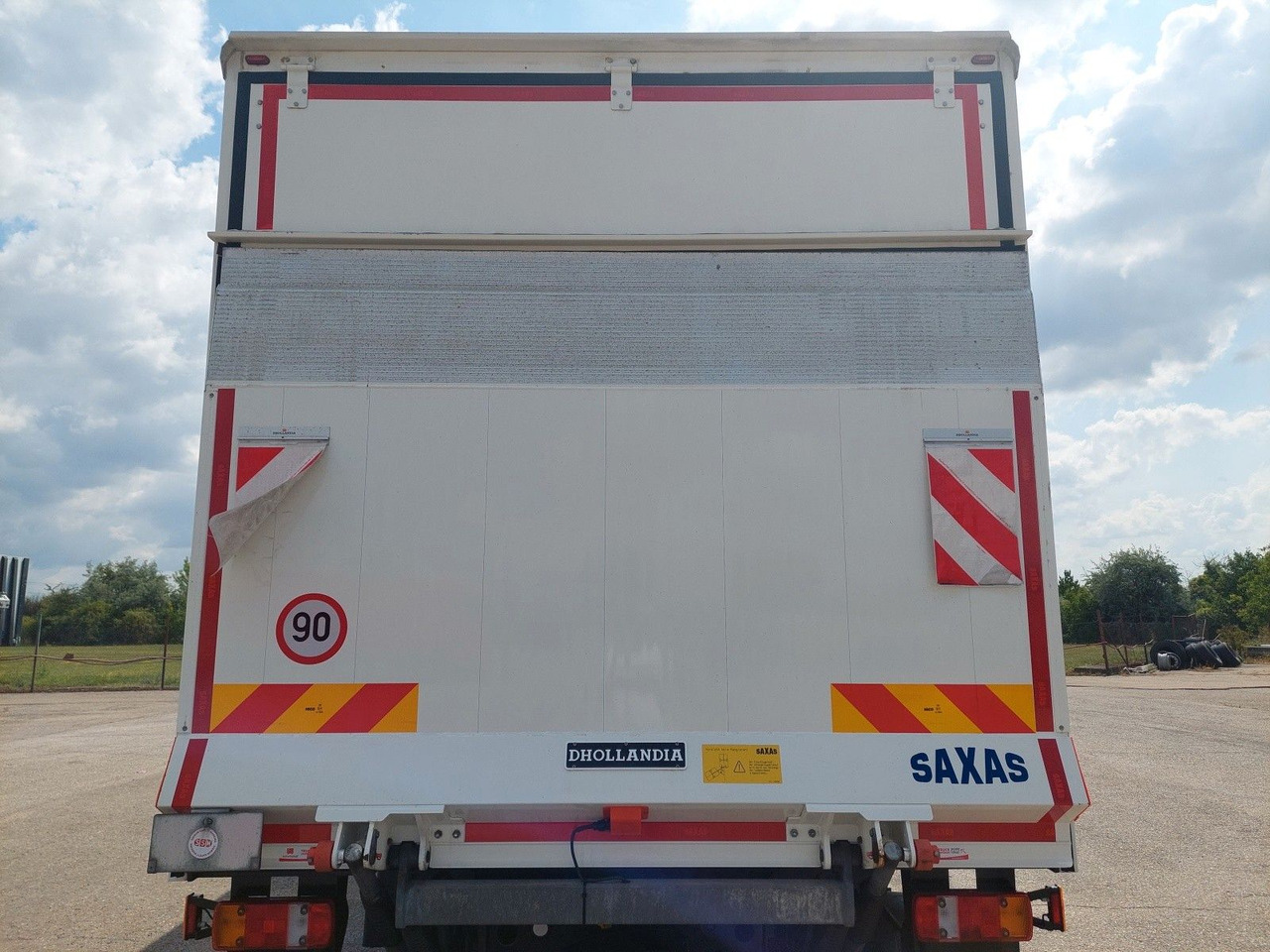 MAN TGL 12.250 BL CH 4x2 LBW 17 Palleten - Kamion sa zatvorenim sandukom: slika 5 MAN TGL 12.250 BL CH 4x2 LBW 17 Palleten - Kamion sa zatvorenim sandukom: slika 5