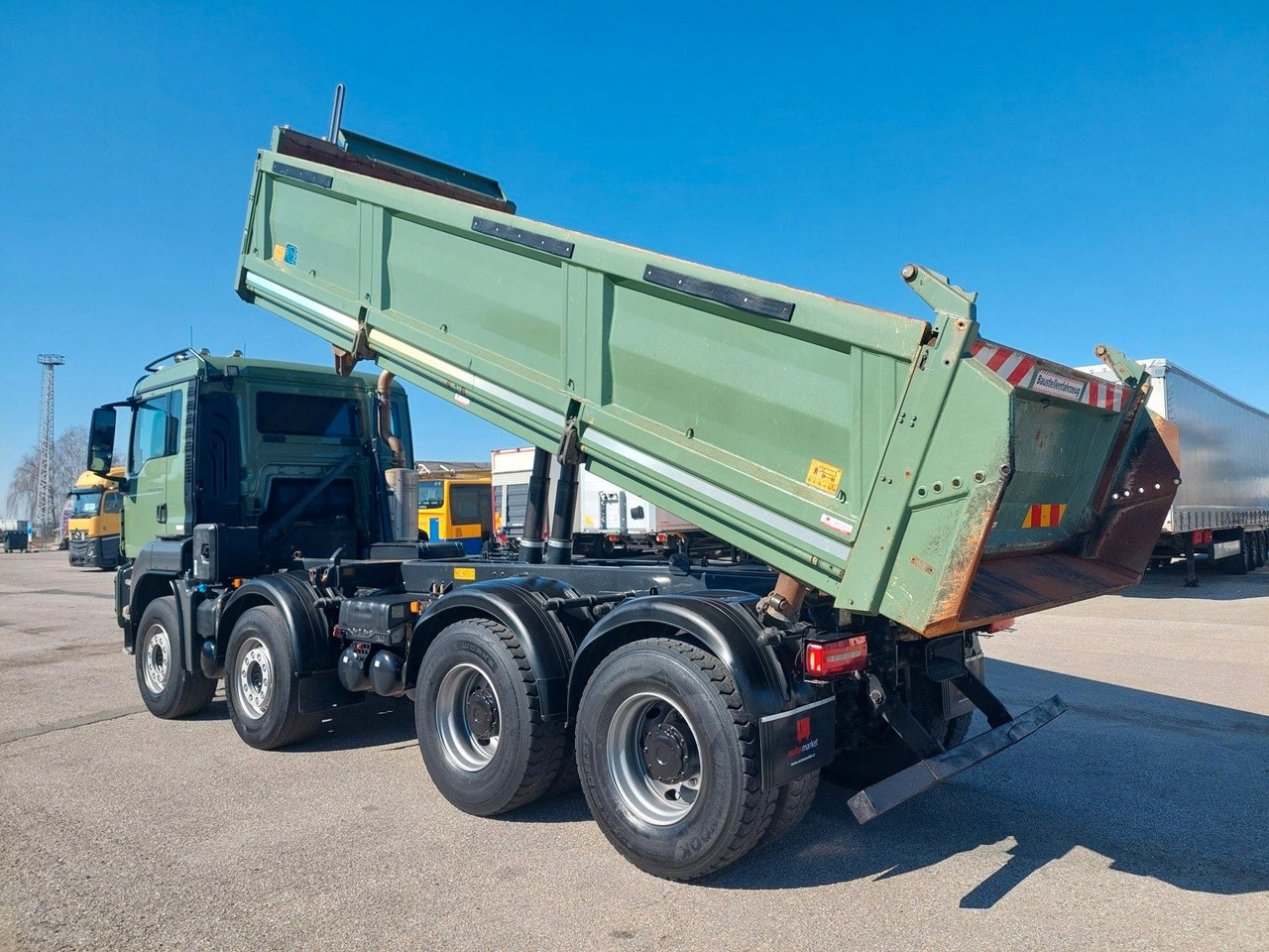 MAN TGS 35.460 BB Meiller Bordmatik 8x4 - Istovarivač: slika 3 MAN TGS 35.460 BB Meiller Bordmatik 8x4 - Istovarivač: slika 3