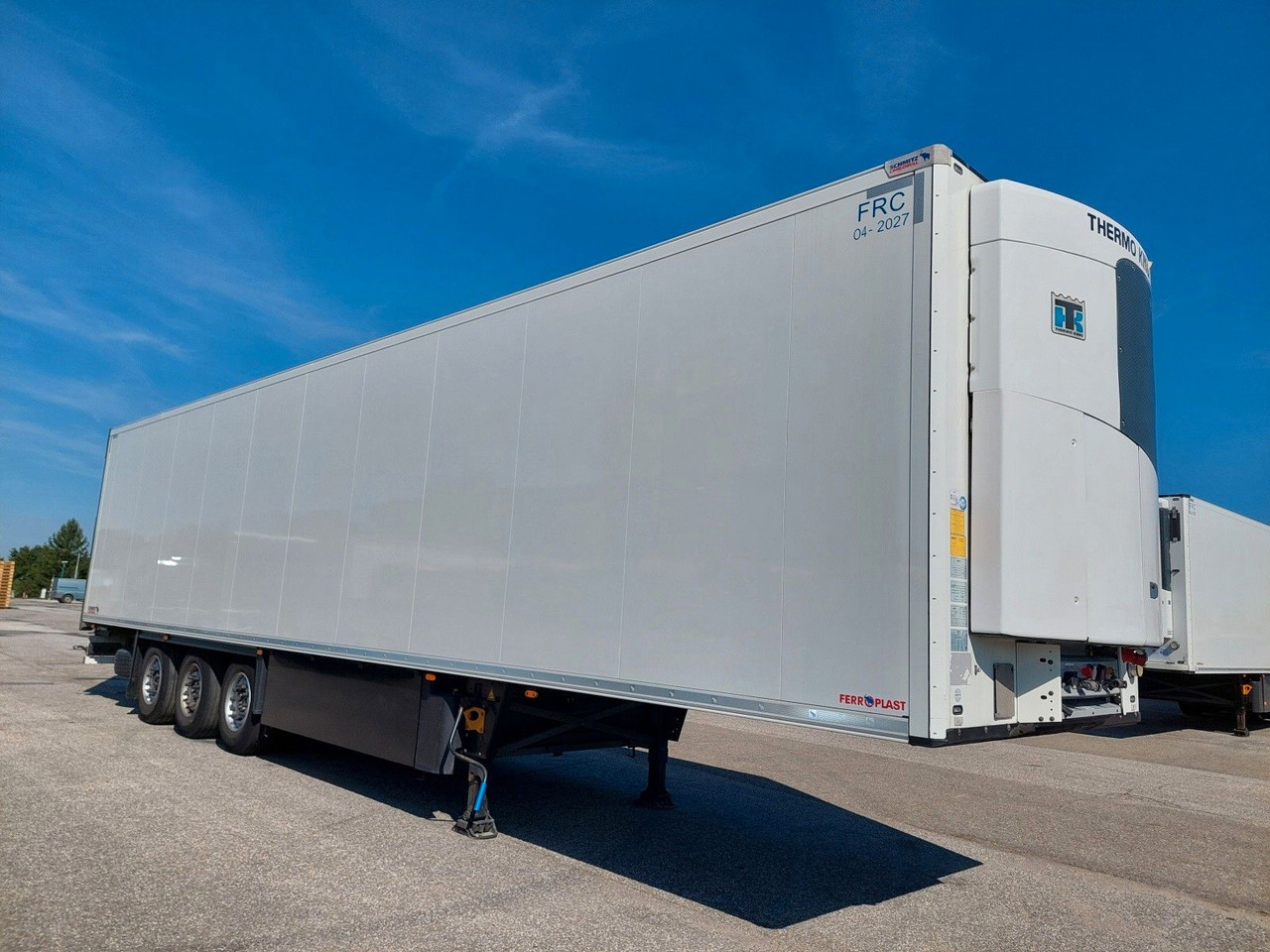 Schmitz Cargobull SKO24 ThermoKing SLXi 300 - Poluprikolica hladnjače: slika 2 Schmitz Cargobull SKO24 ThermoKing SLXi 300 - Poluprikolica hladnjače: slika 2