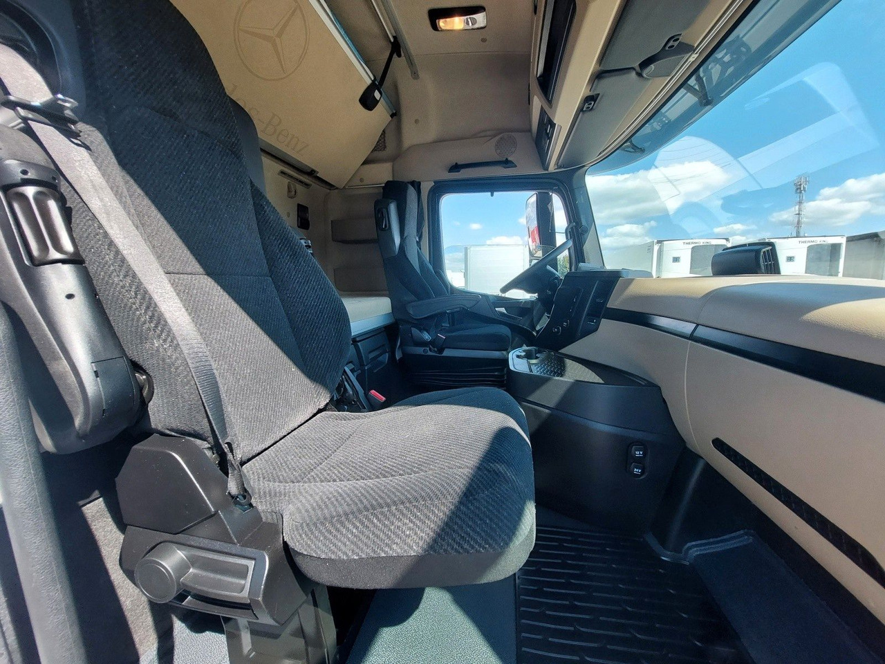 Tegljač Mercedes-Benz Actros 5 1845 LS BigSpace 4x2: slika 13
